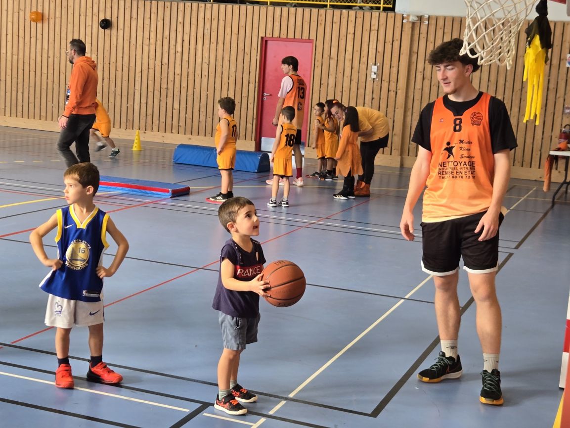 464319951_974752641124256_1371320911987957420_n